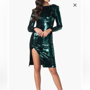 Dress The Population Natalie dress in emerald green sequins holiday cocktails XS